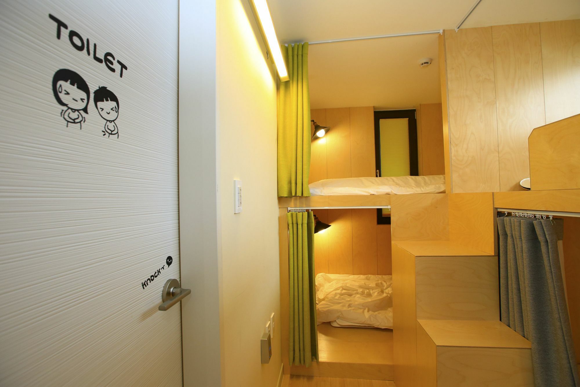 Dongdong Guesthouse Jeju Buitenkant foto