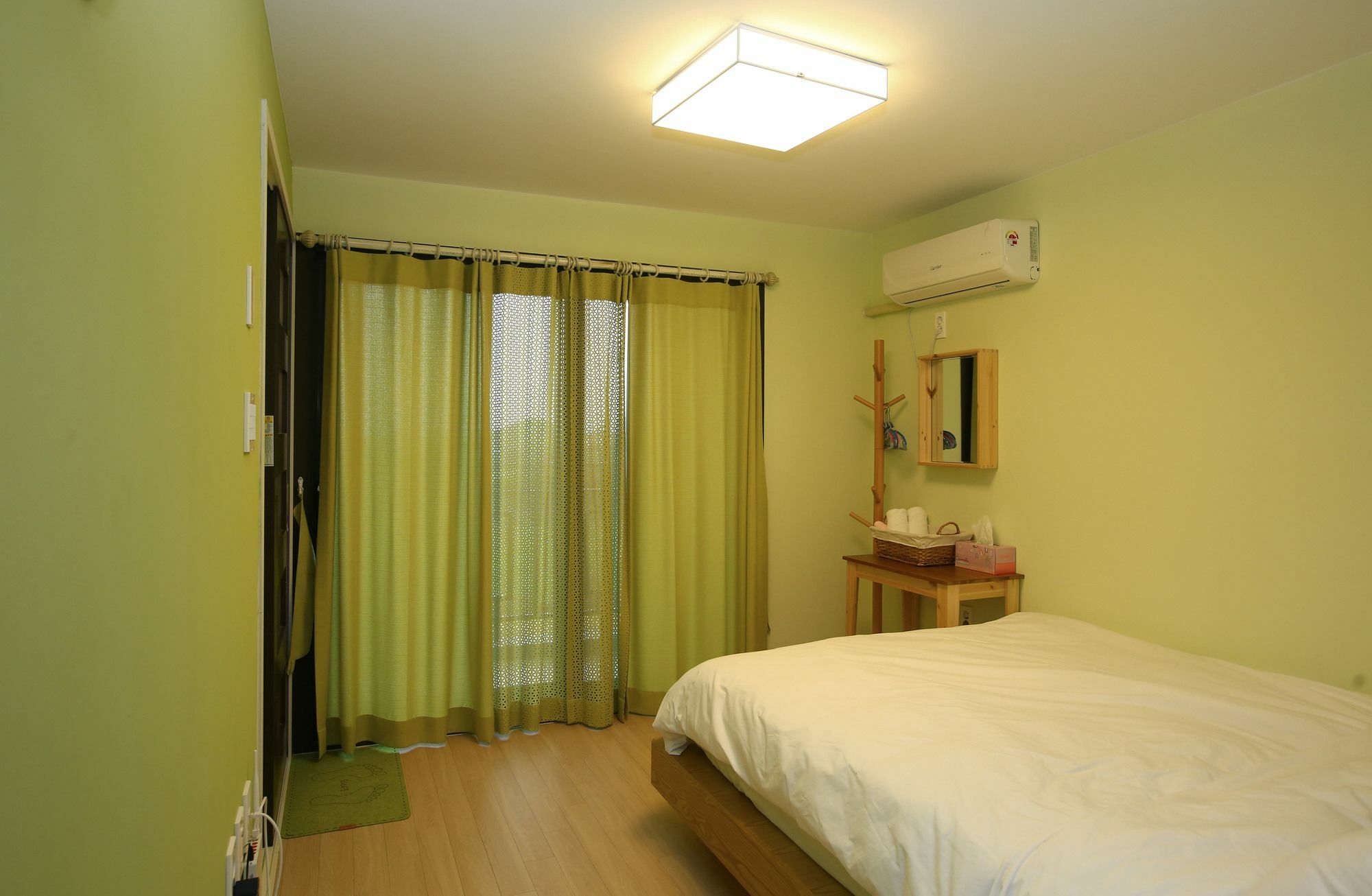 Dongdong Guesthouse Jeju Buitenkant foto